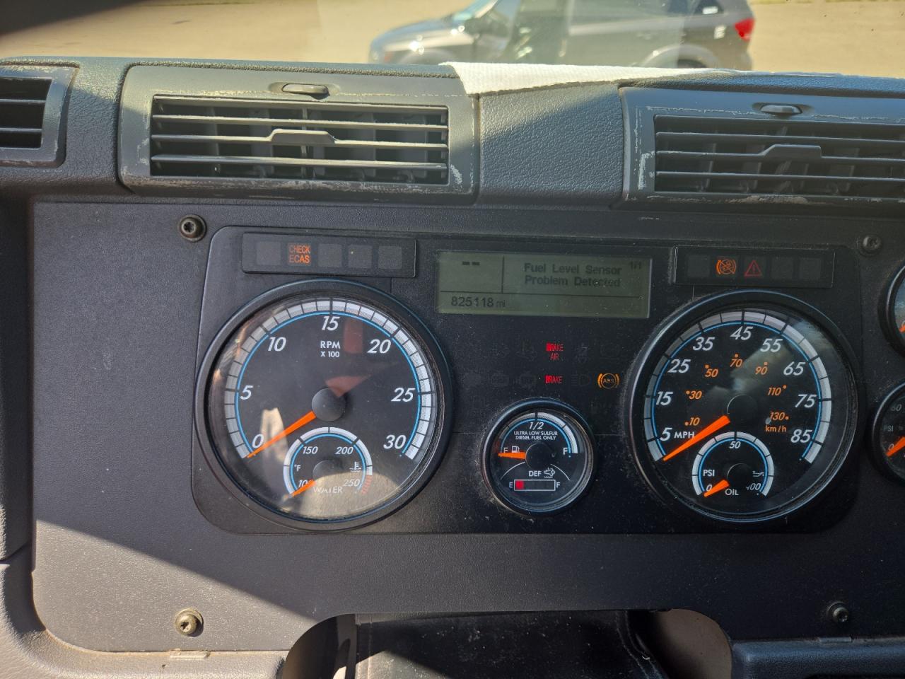 2016 FREIGHTLINER All other VIN 3AKGGLD51GSGS1841 photo 8