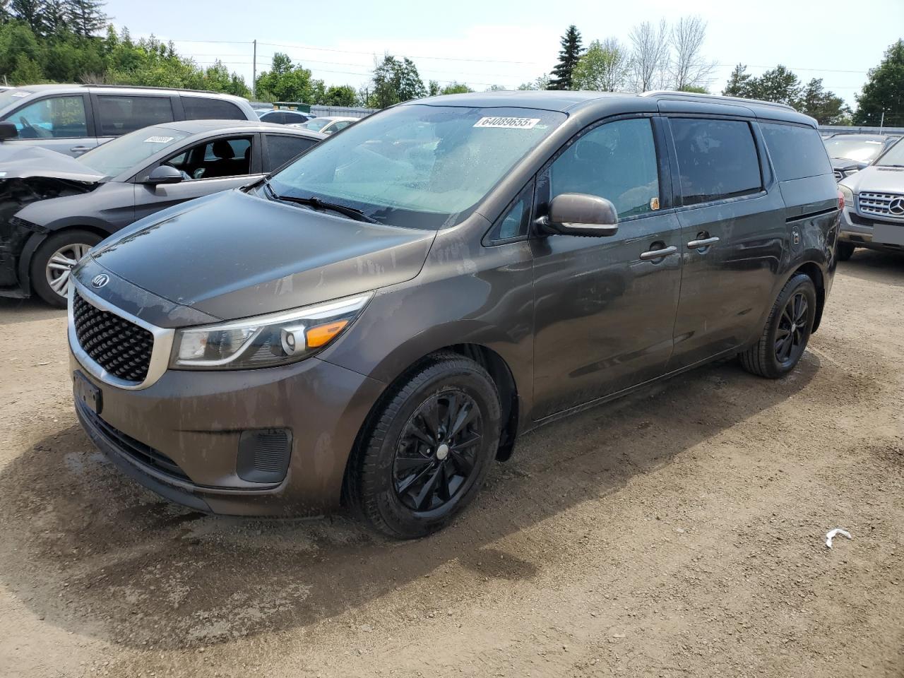 2017 KIA Sedona lx VIN KNDMB5C19H6257549 photo 1