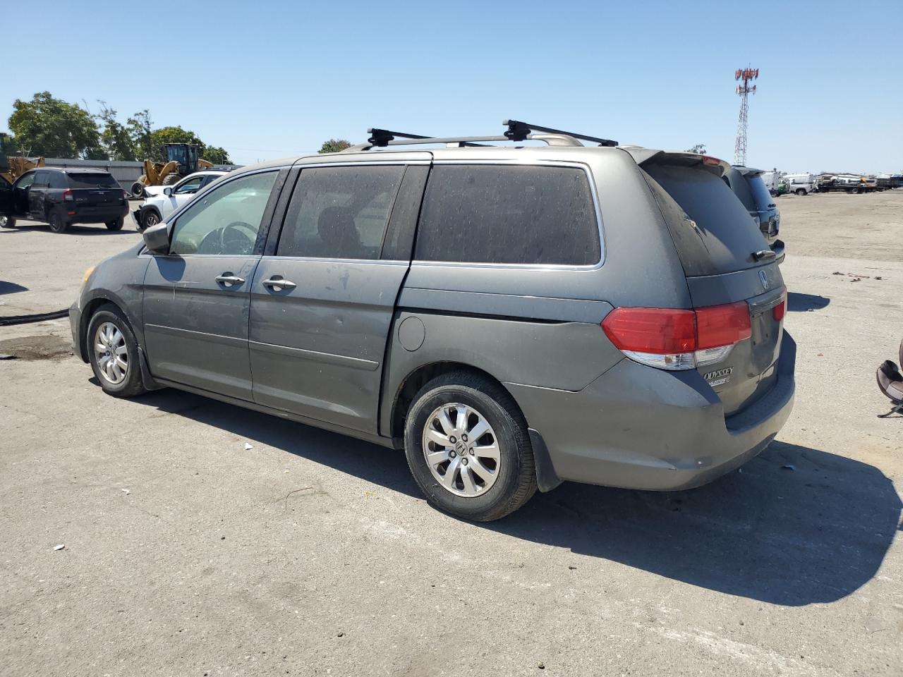 2008 Honda All models VIN 5FNRL387X8B509415 photo 2