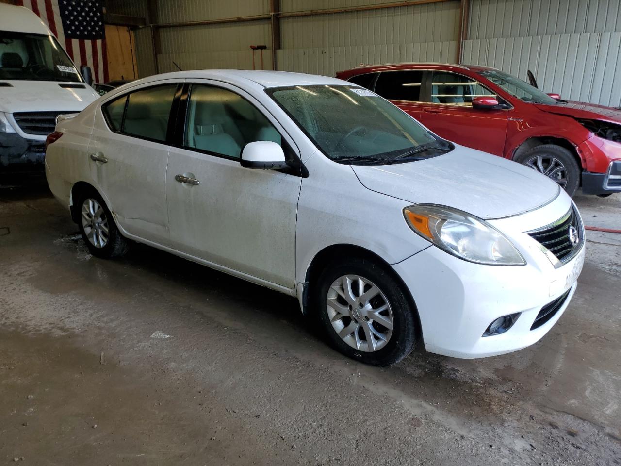 2014 Niss Versa VIN 3N1CN7AP2EL806664 photo 4