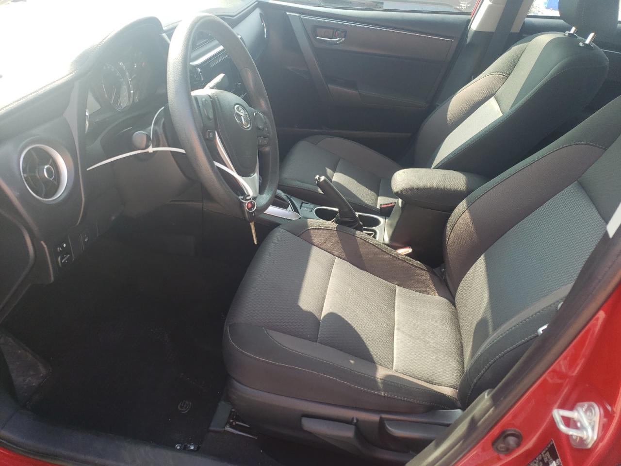 2018 TOYOTA Corolla l VIN 2T1BURHE2JC076487 photo 7
