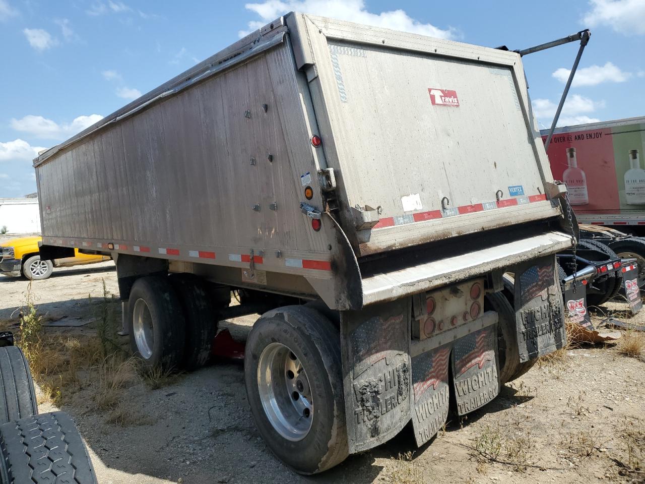 2024 All models VIN 48X2F2823R1016063 photo 3