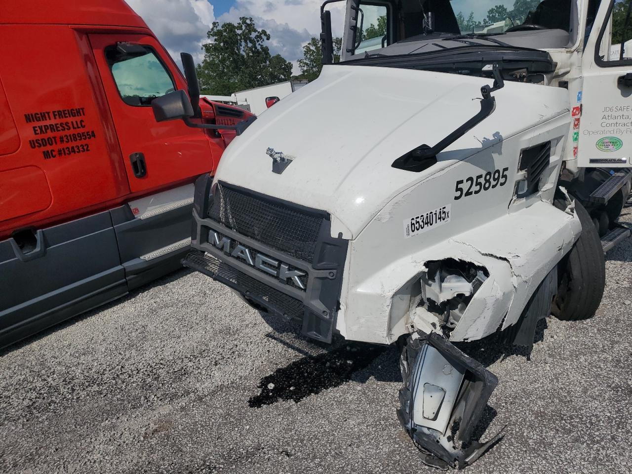 2022 MACK All models VIN 1M1AN4GY7NM027639 photo 7