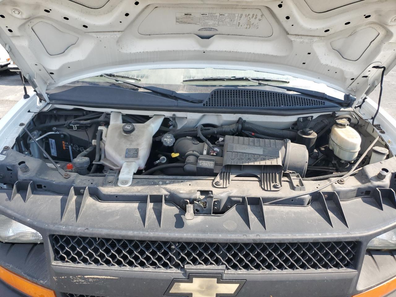 2013 Chevy Express VIN 1GCWGFCB7D1902215 photo 12