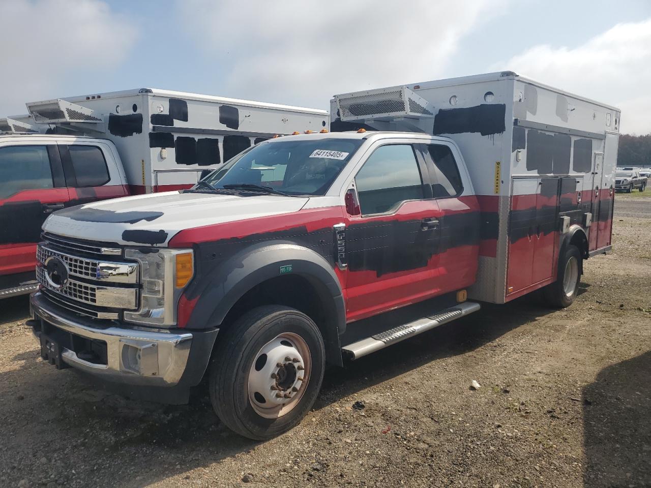 2017 Ford F550 VIN 1FD0X5HT1HEC82148 photo 1