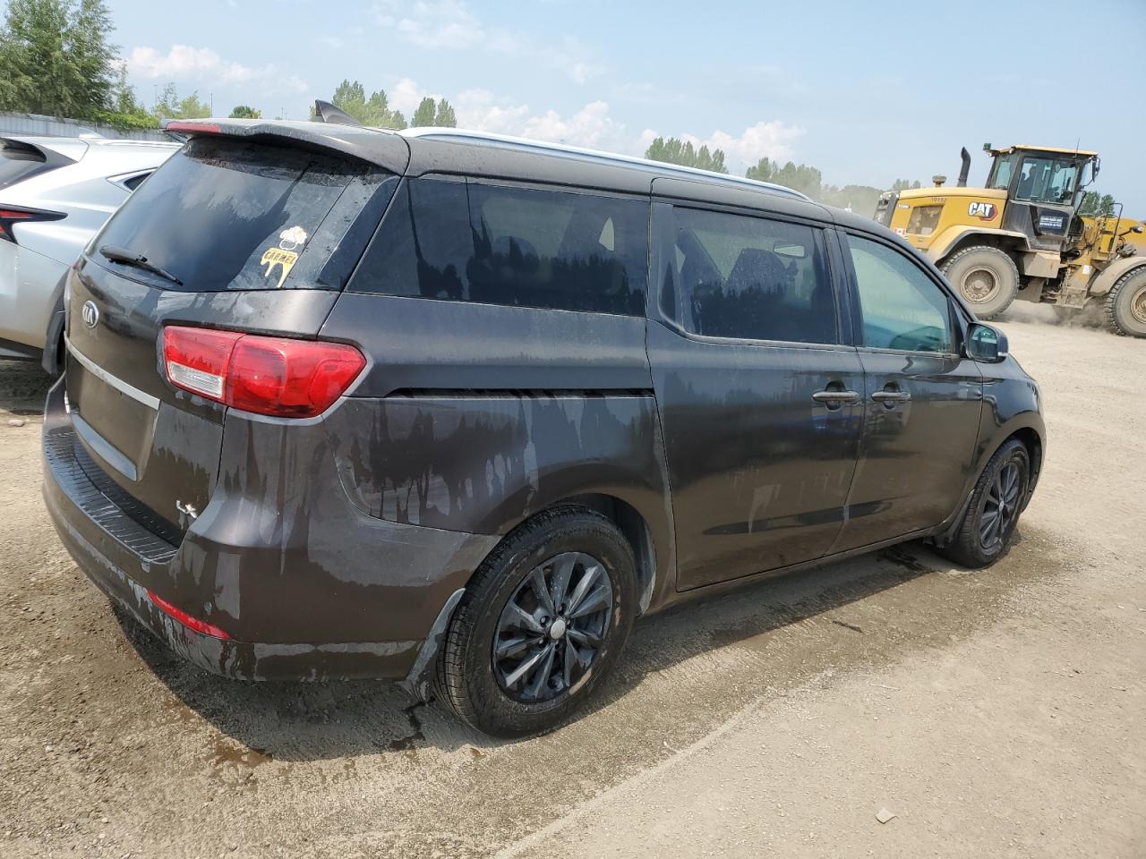 2017 KIA Sedona lx VIN KNDMB5C19H6257549 photo 3