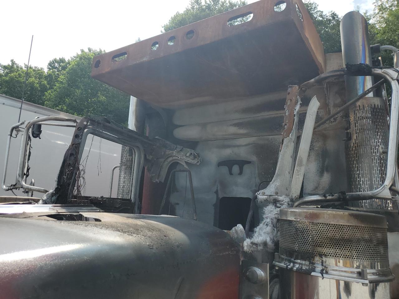2024 PETERBILT All models VIN 1NPXX4EX7RD666469 photo 9