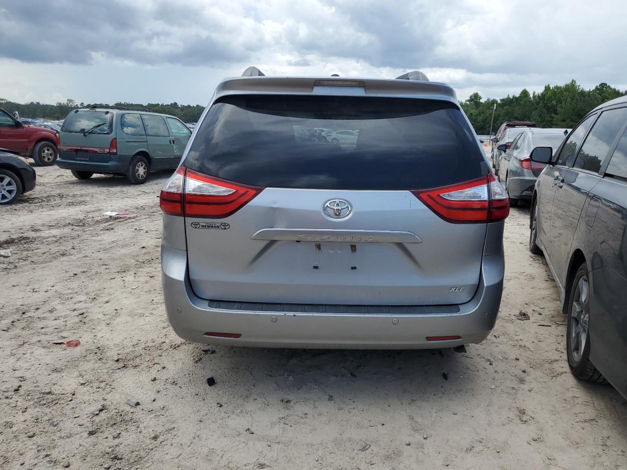 2015 TOYOTA Sienna xle VIN 5TDYK3DC0FS651363 photo 6