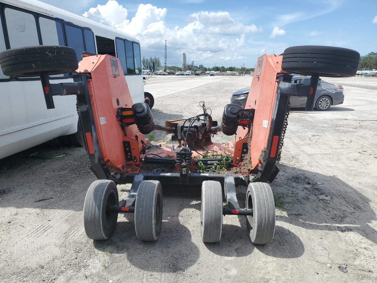 2021 KUBOTA Tractor VIN KBUM4EDCEL8L64236 photo 9