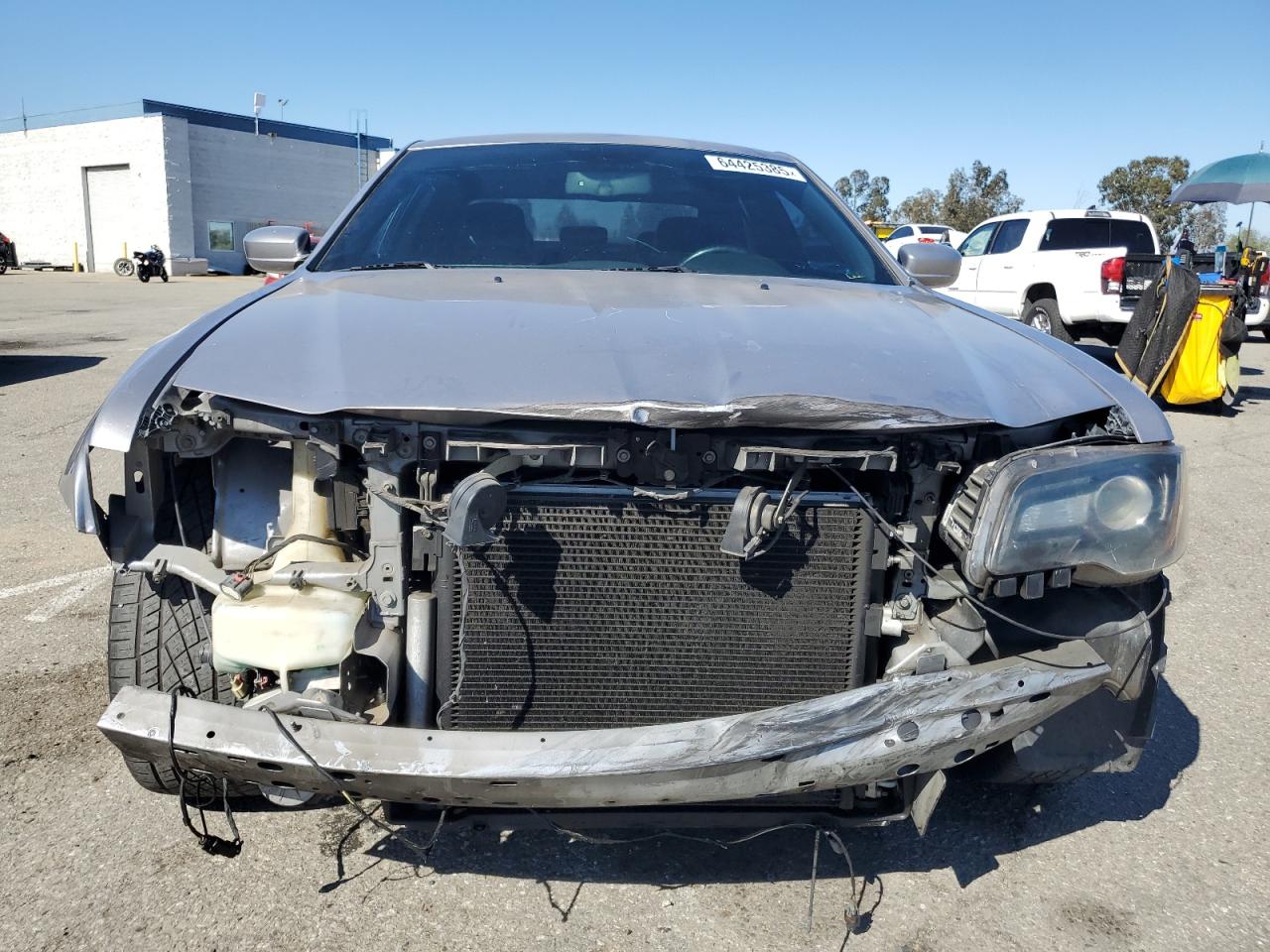 2014 Chrysler 300 VIN 2C3CCABG5EH200335 photo 5