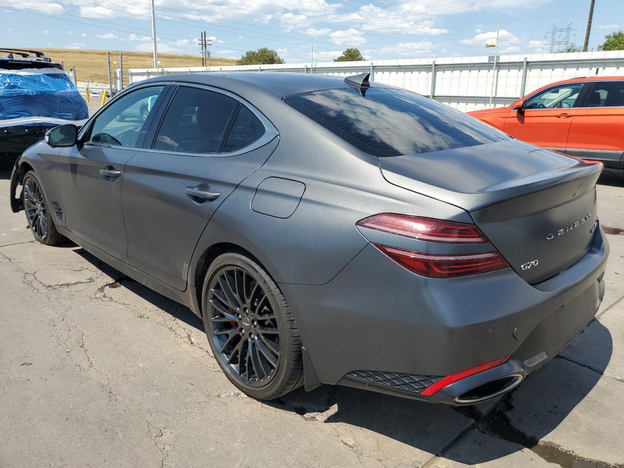 2022 Genesis G70 launch VIN KMTG14TE9NU081415 photo 2