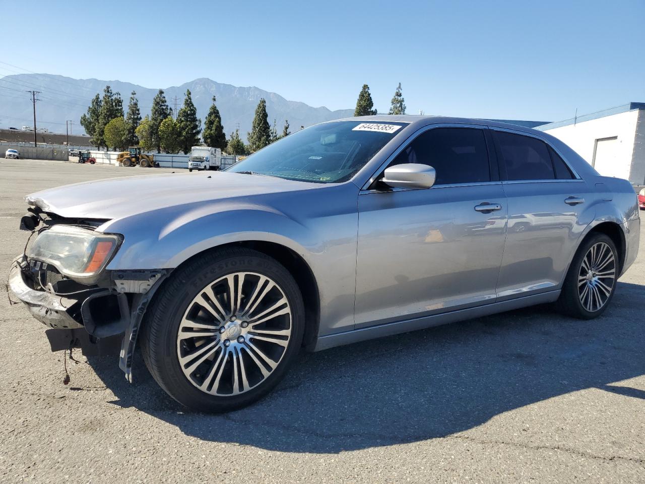 2014 Chrysler 300 VIN 2C3CCABG5EH200335 photo 1