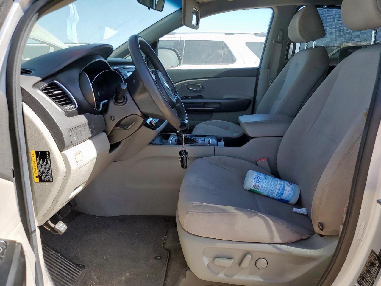 2015 Kia SEDONA VIN KNDMB5C19F6058692 photo 7