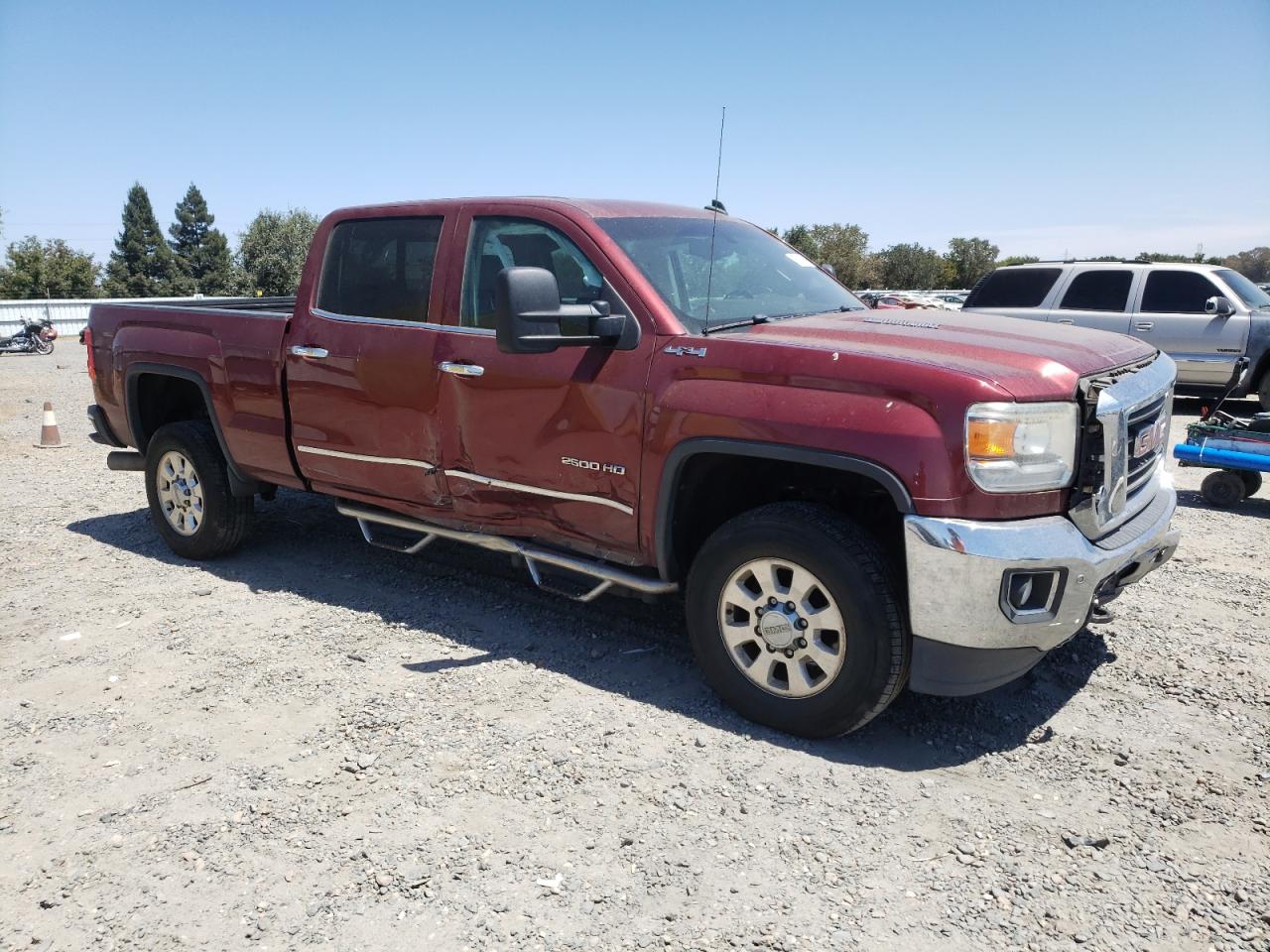 2015 GMC SIERRA VIN 1GT12ZE81FF191046 photo 4