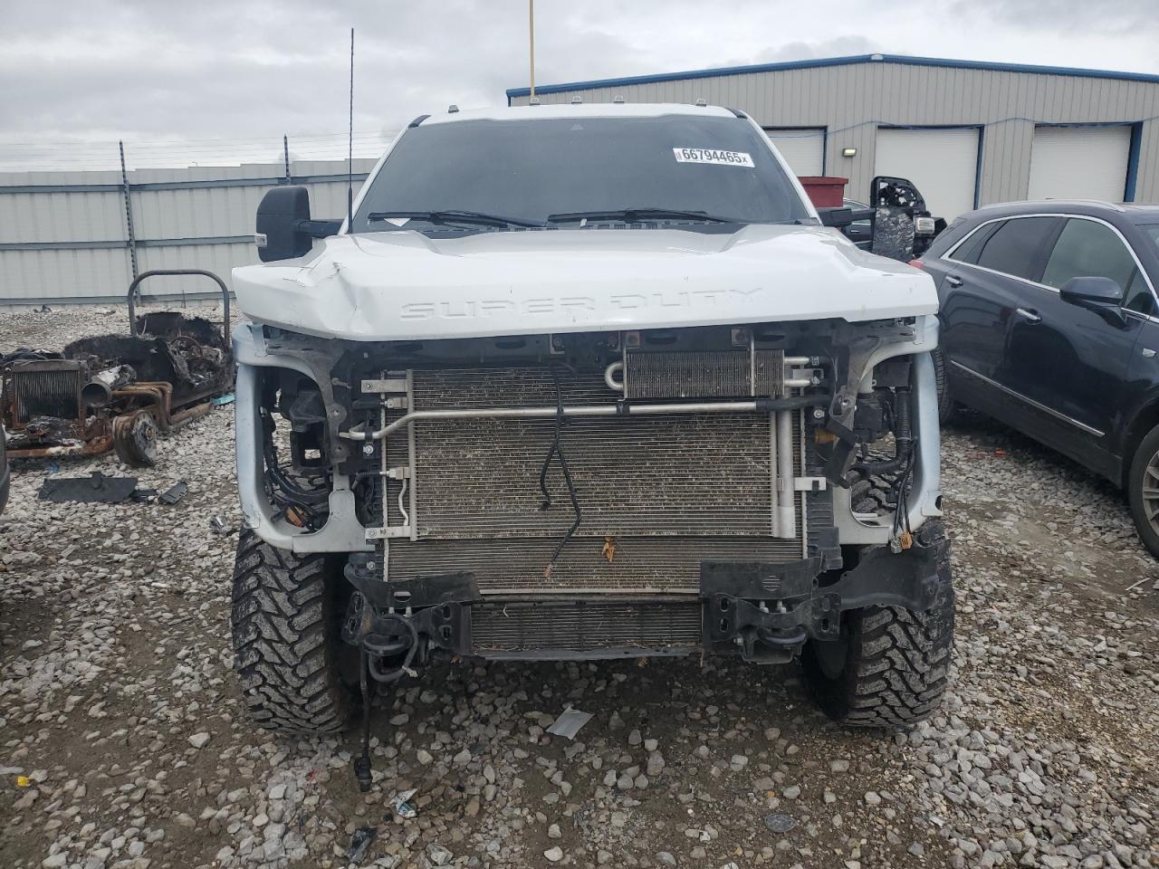 2022 Ford F350 VIN 1FT8W3DT1NEG22687 photo 5
