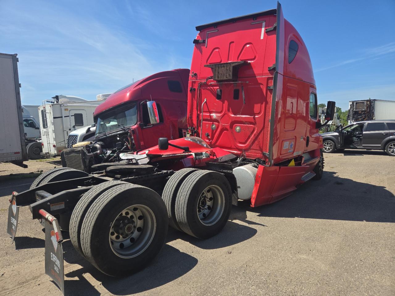 2016 FREIGHTLINER All other VIN 3AKGGLD51GSGS1841 photo 4