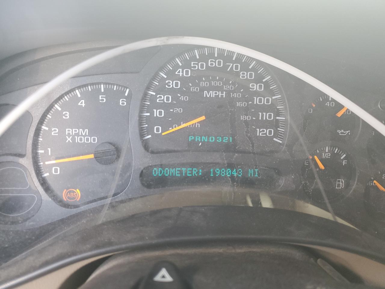 2003 Chevrolet Suburban VIN 3GNFK16Z73G286680 photo 9