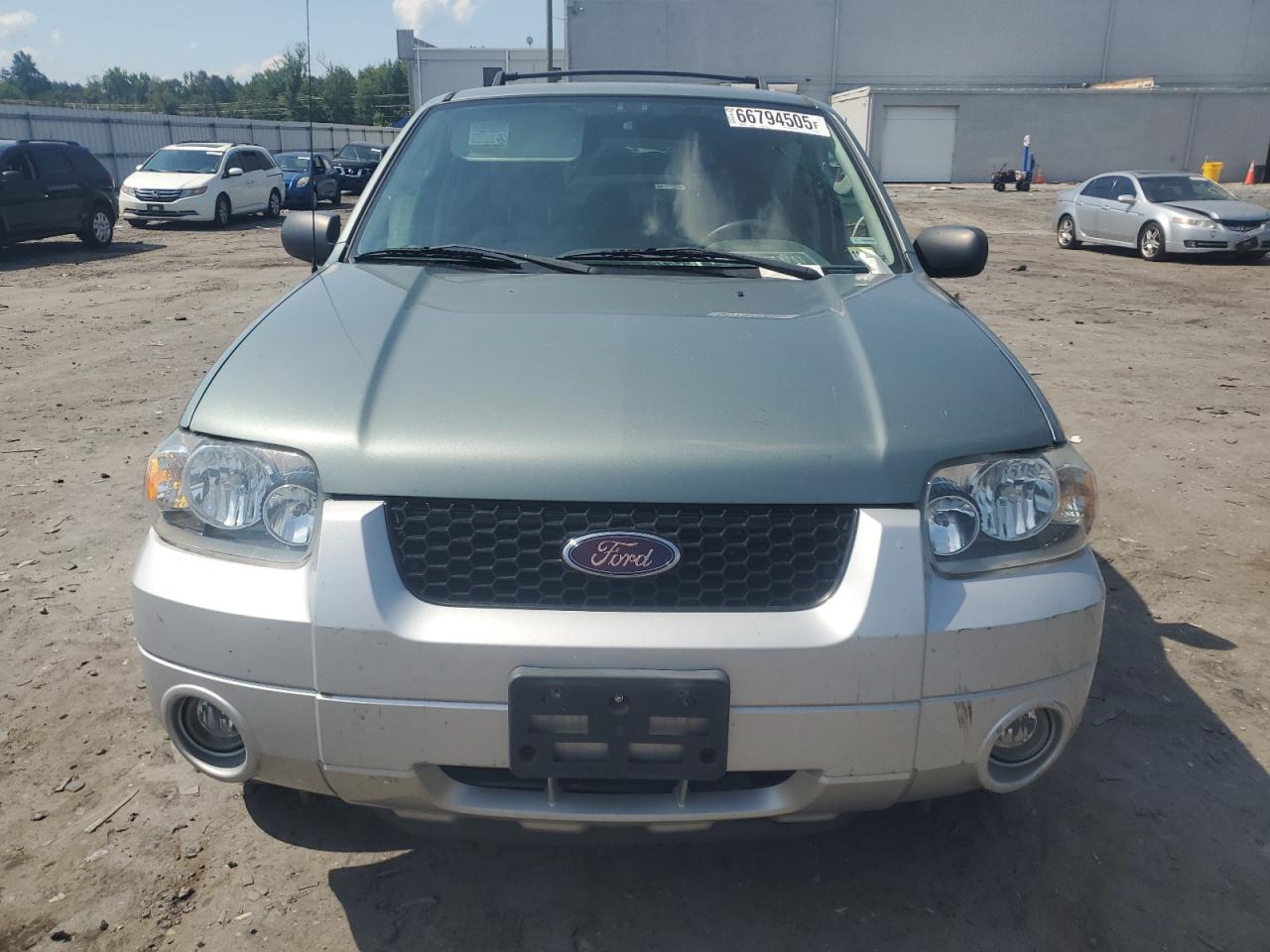 2005 Ford Escape VIN 1FMCU96H05KE24675 photo 5