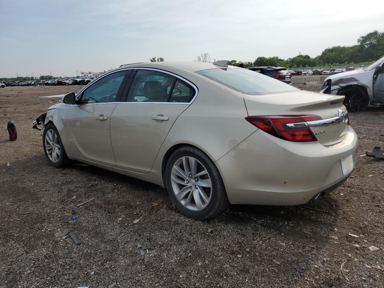 2015 Buick Regal VIN 2G4GK5EX0F9142337 photo 2