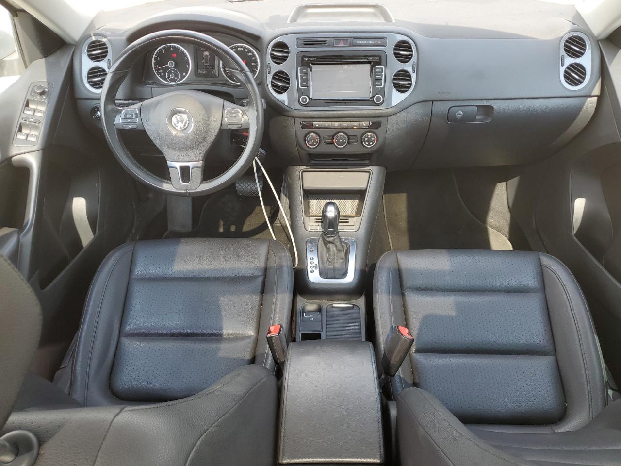 2014 VOLKSWAGEN Tiguan VIN WVGJV3AX7EW553019 photo 8