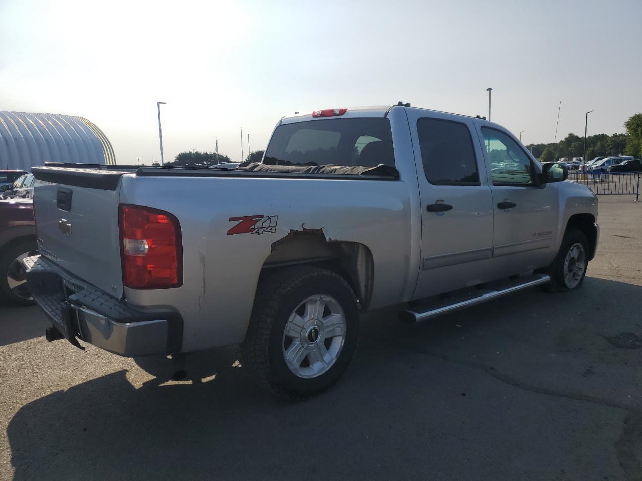 2011 Chevrolet All models VIN 1GCPKSE36BF226017 photo 3