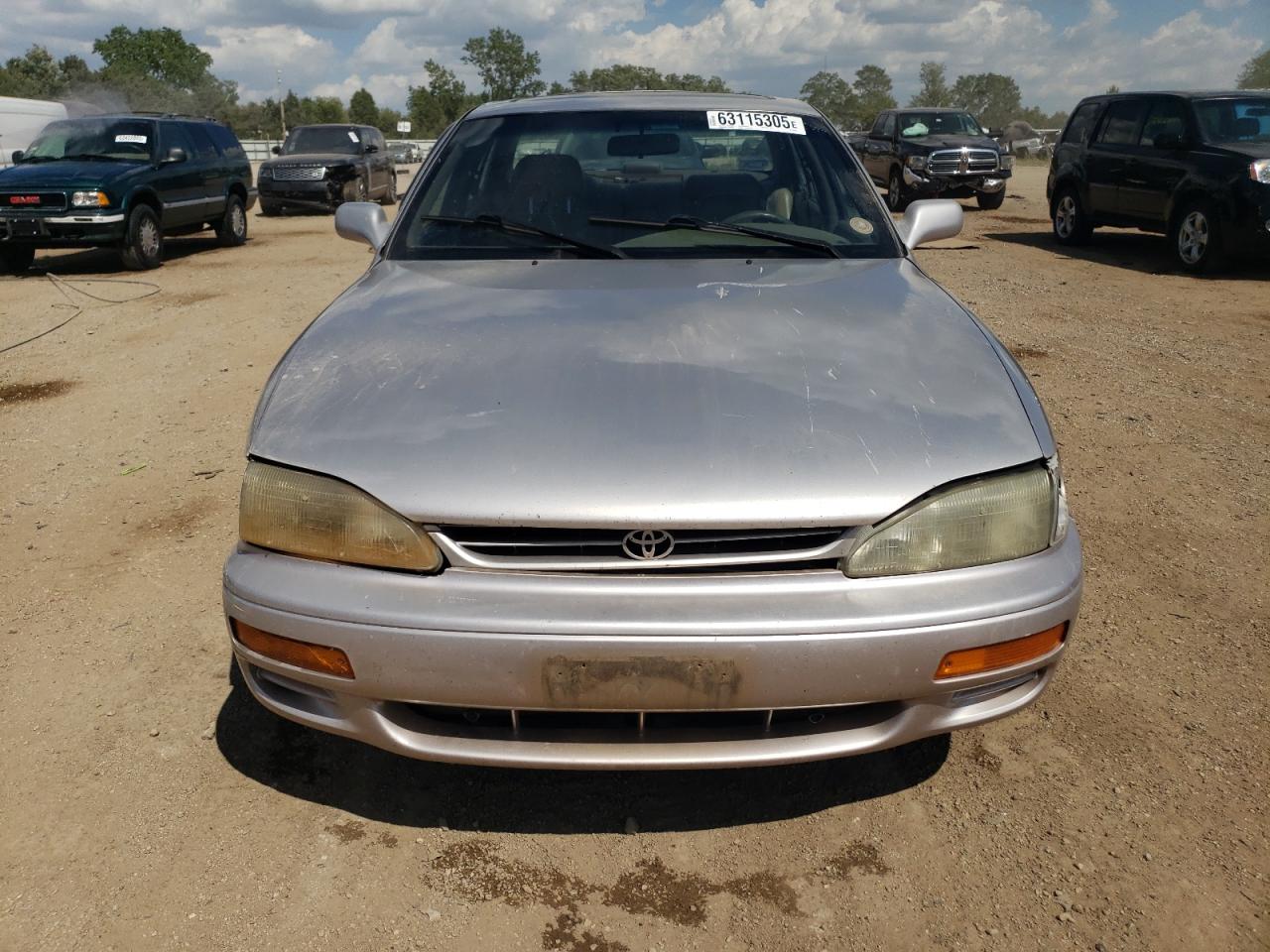 1996 Toyota Camry VIN JT2BG12K3T0418235 photo 5