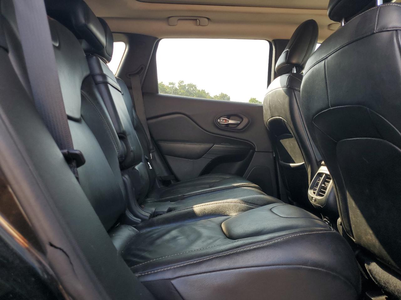2015 Jeep Grand cher VIN 1C4PJMDS3FW544657 photo 11