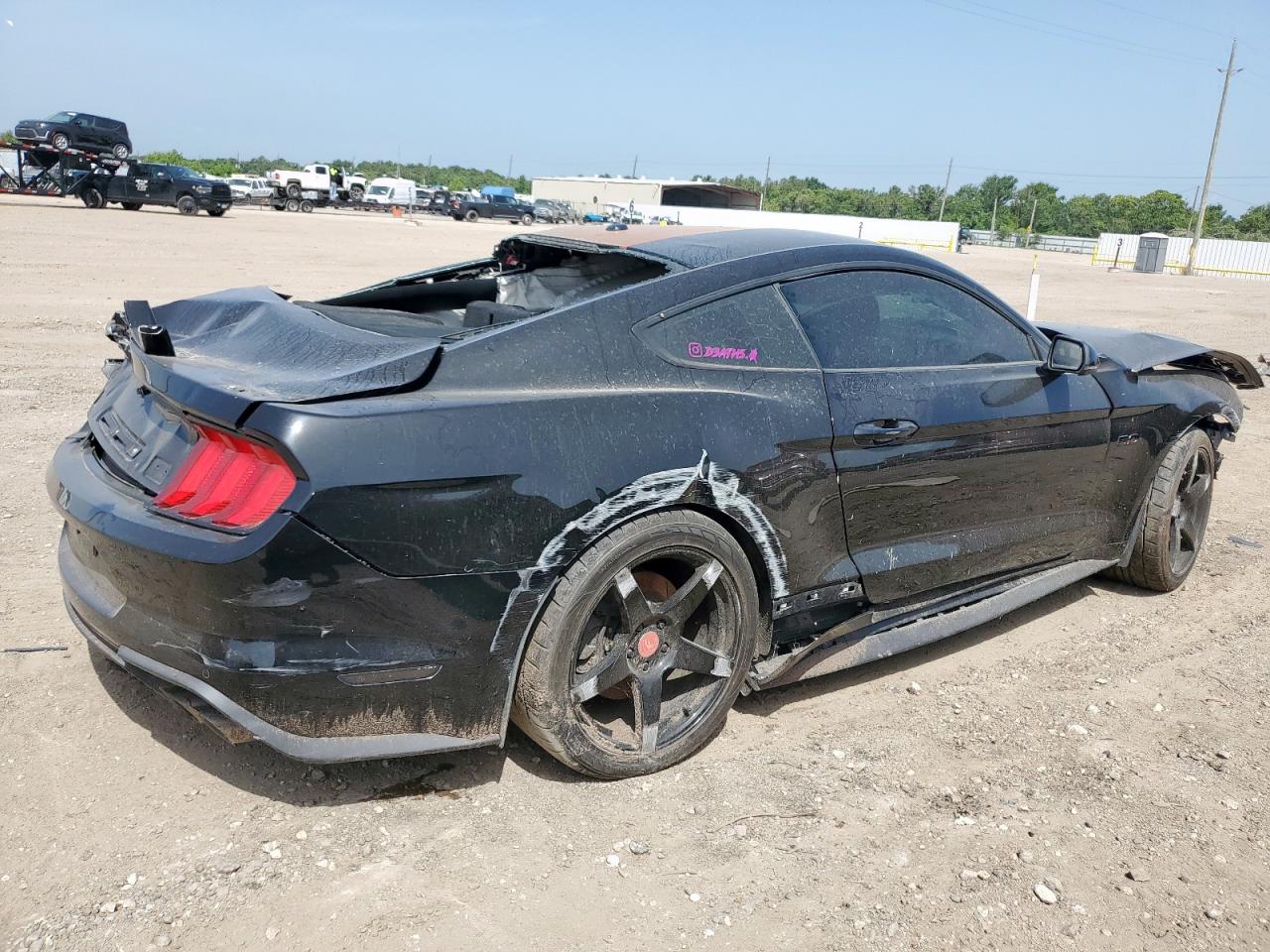 2019 Ford Mustang VIN 1FA6P8CF9K5128270 photo 3