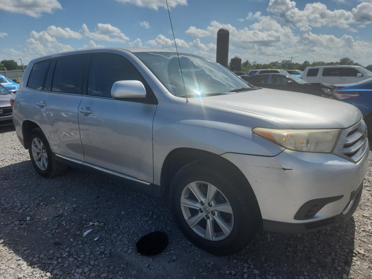 2012 Toyota All other VIN 5TDZA3EH5CS018497 photo 4