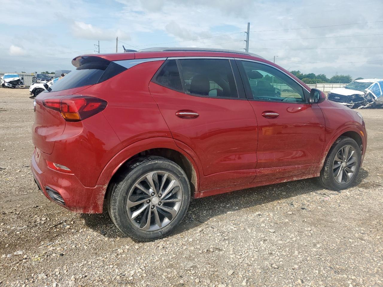 2021 Buick Encore VIN KL4MMDS20MB070906 photo 3