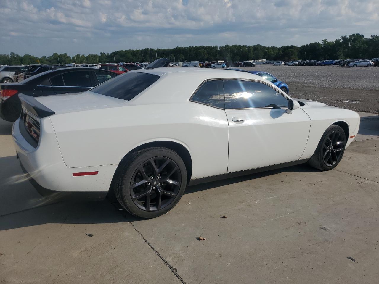 2020 Dodge Challenger VIN 2C3CDZAG5LH189718 photo 3
