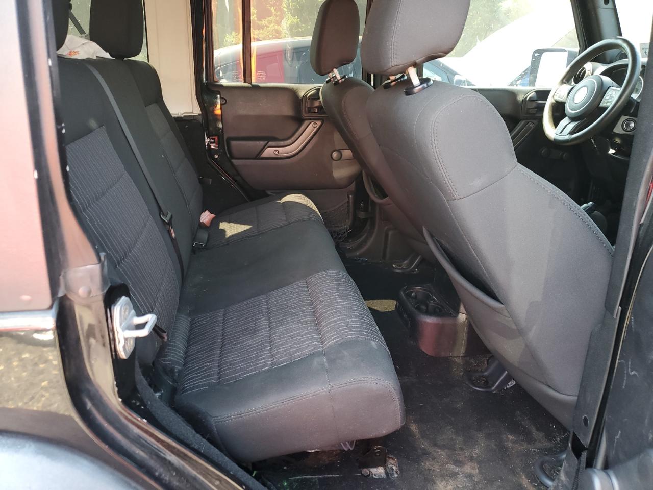2012 Jeep Wrangler u VIN 1C4BJWDG6CL220715 photo 10