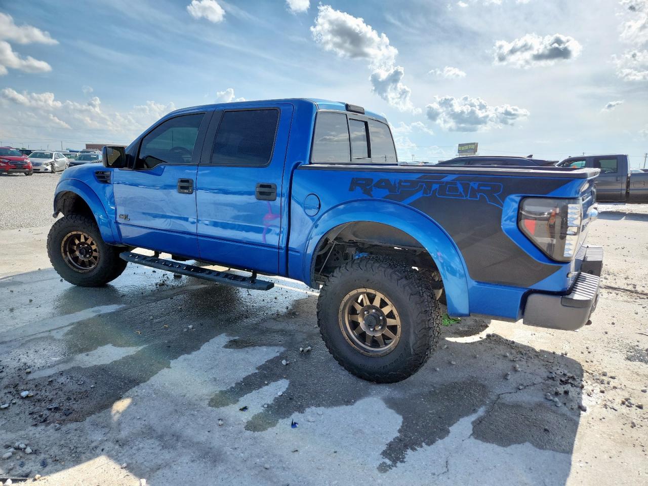 2012 Ford F150 VIN 1FTFW1R60CFC08841 photo 2