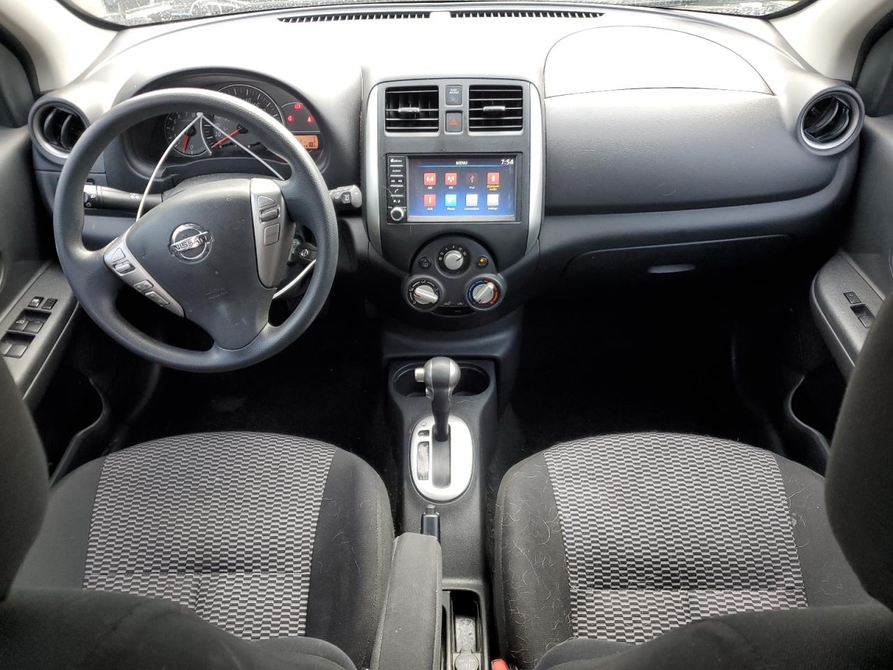 2019 NISSAN Micra VIN 3N1CK3CPXKL201351 photo 8
