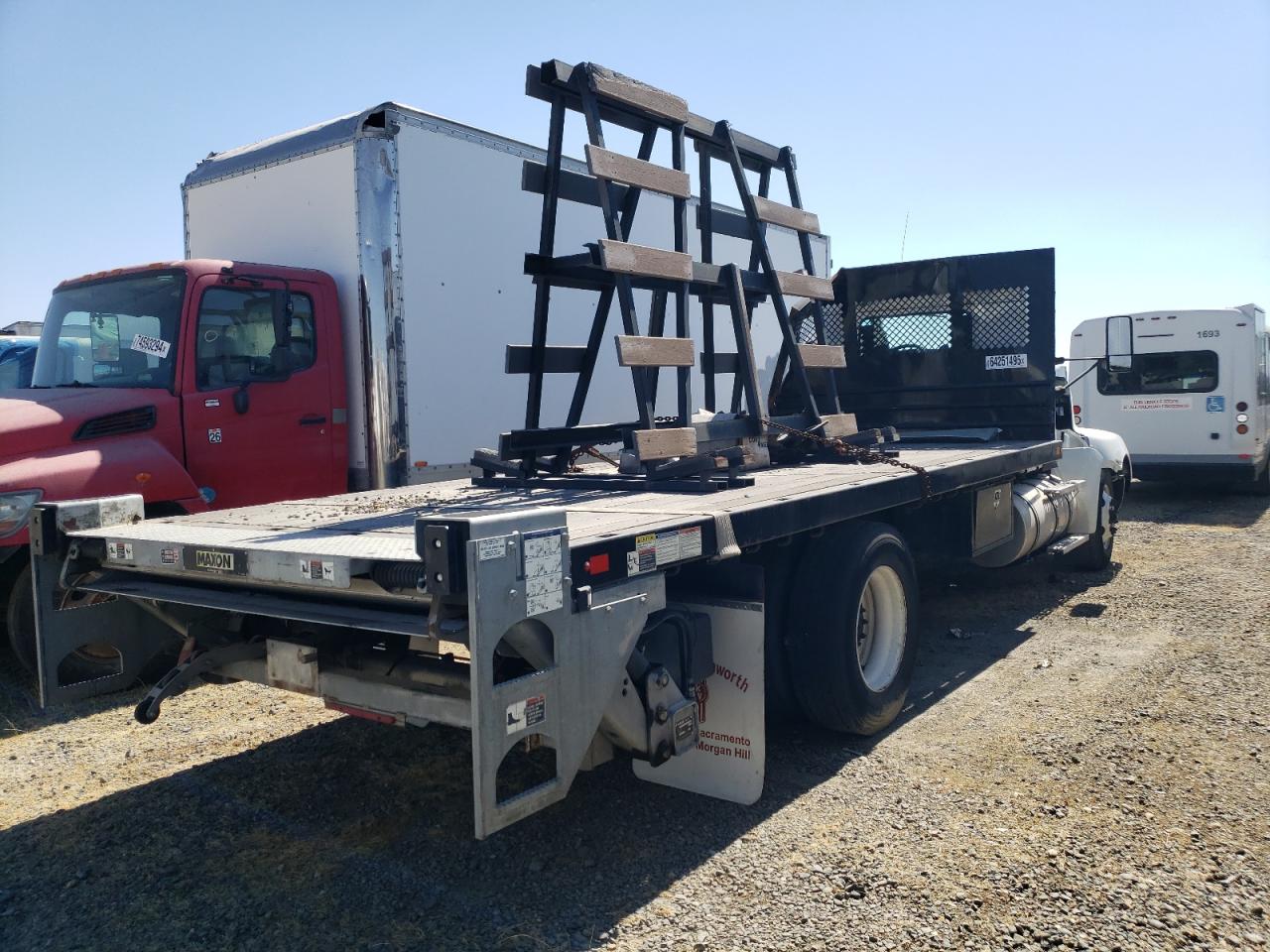 2019 KENWORTH All models VIN 2NKHHM7X8KM299456 photo 4