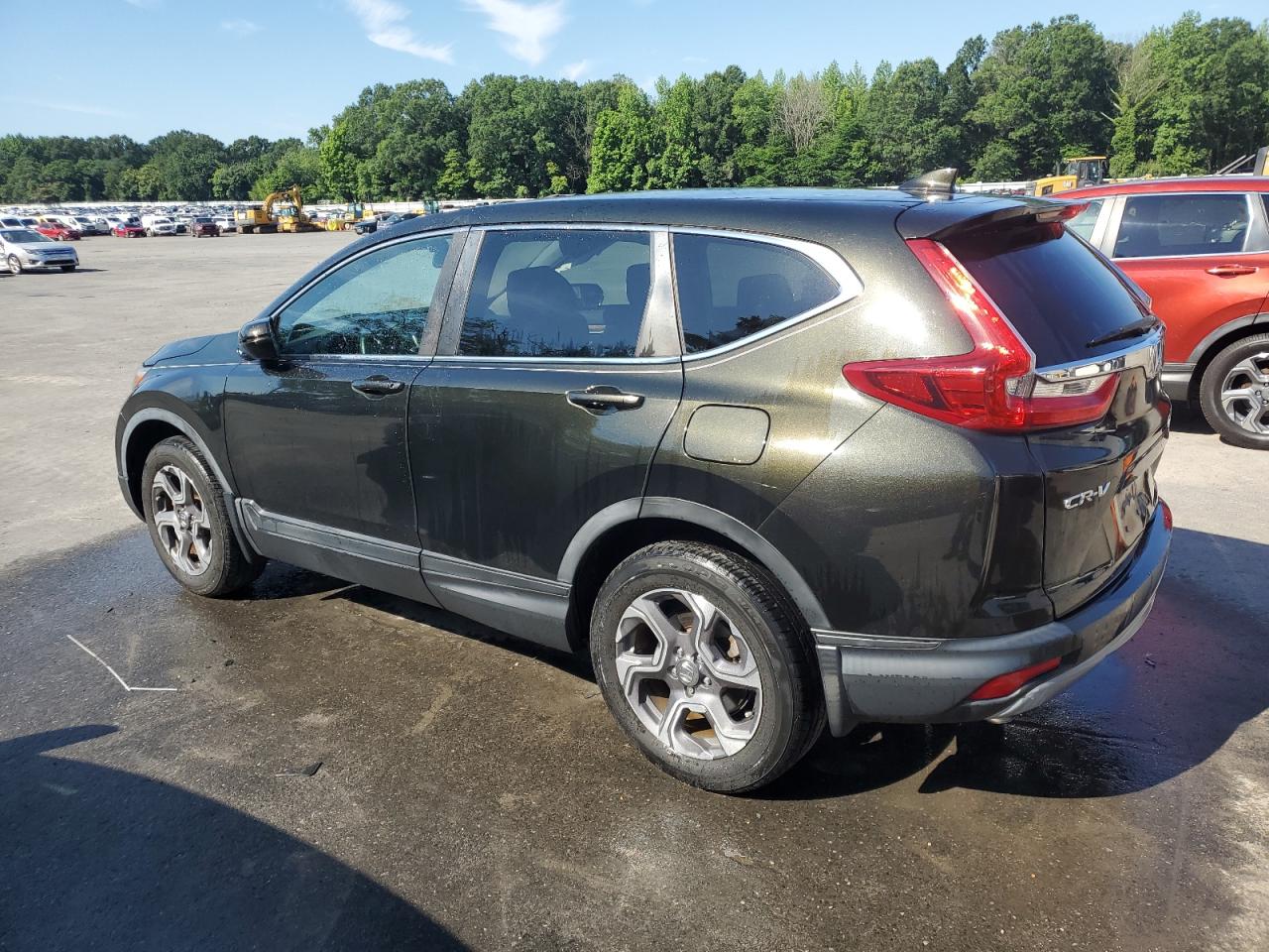2019 Honda Crv VIN 7FARW2H8XKE002469 photo 2