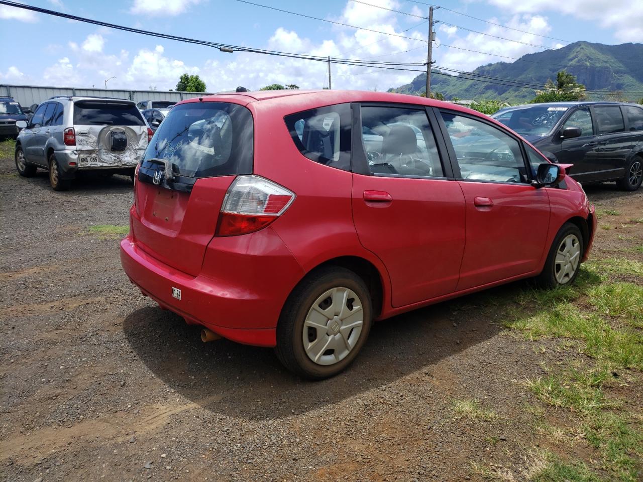 2013 HONDA Fit VIN JHMGE8H36DC076175 photo 3