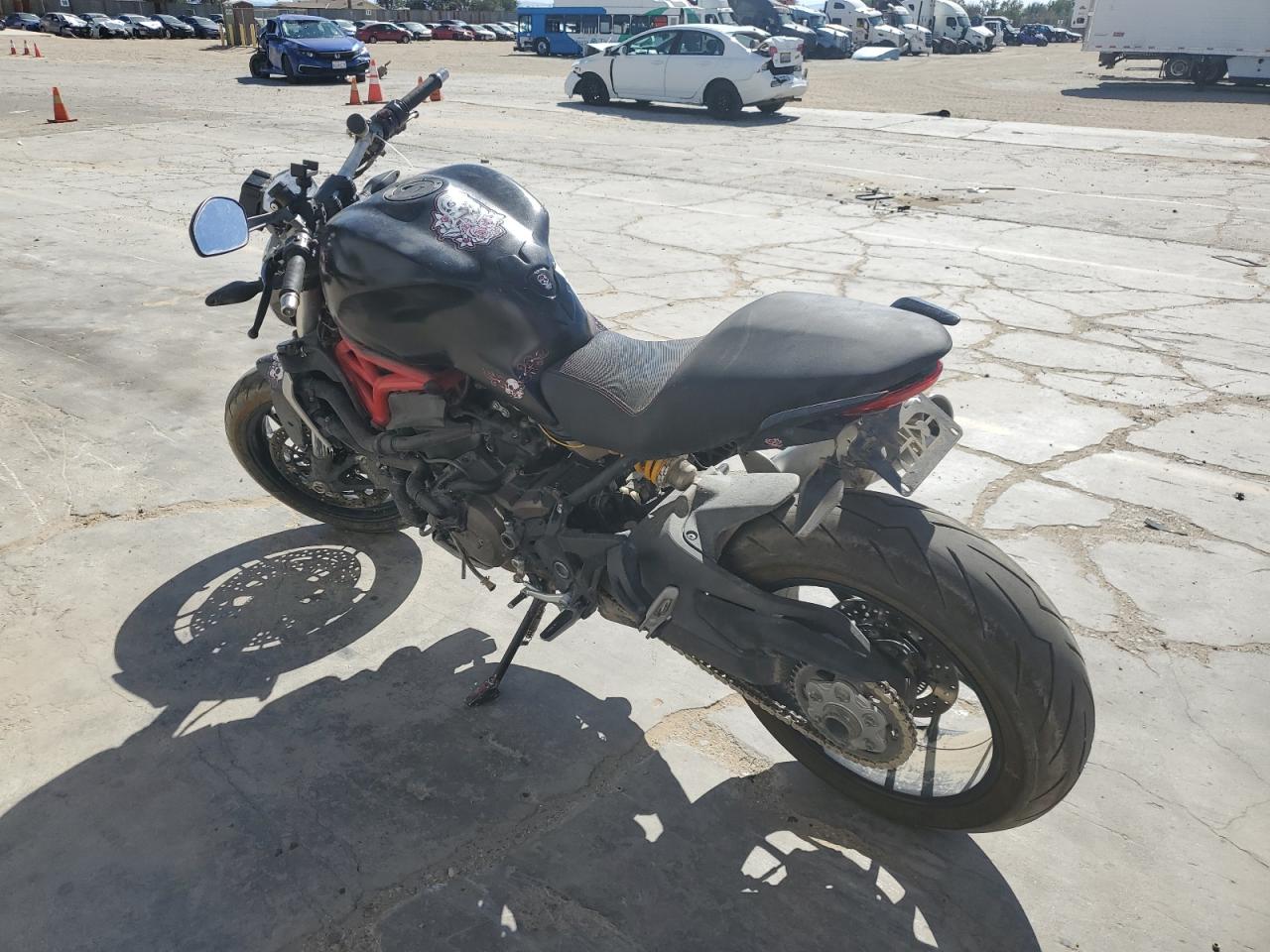 2016 DUCATI Monster VIN ZDM1RBSV0GB019600 photo 3