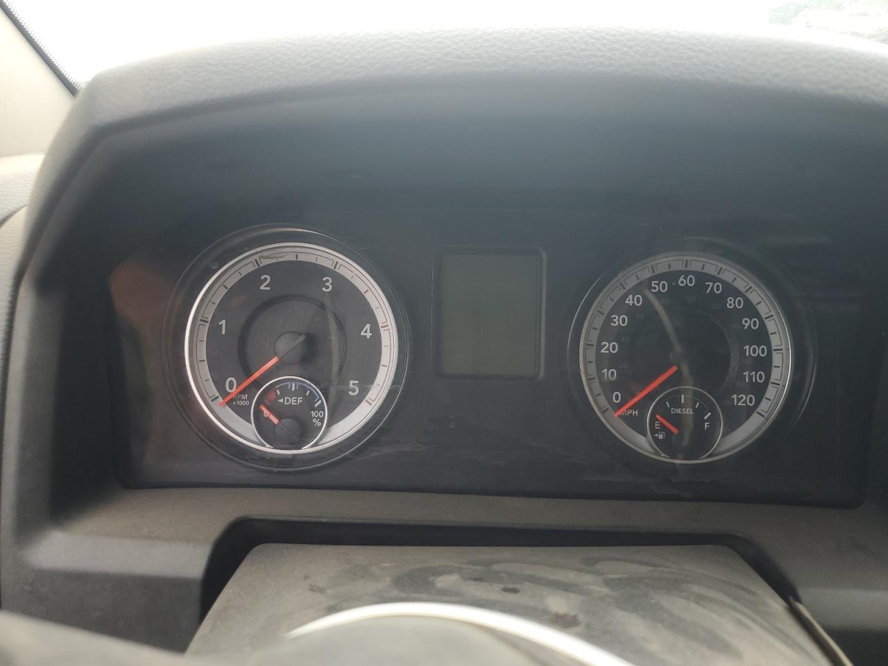 2015 RAM 5500 VIN 3C7WRNEL4FG697938 photo 9