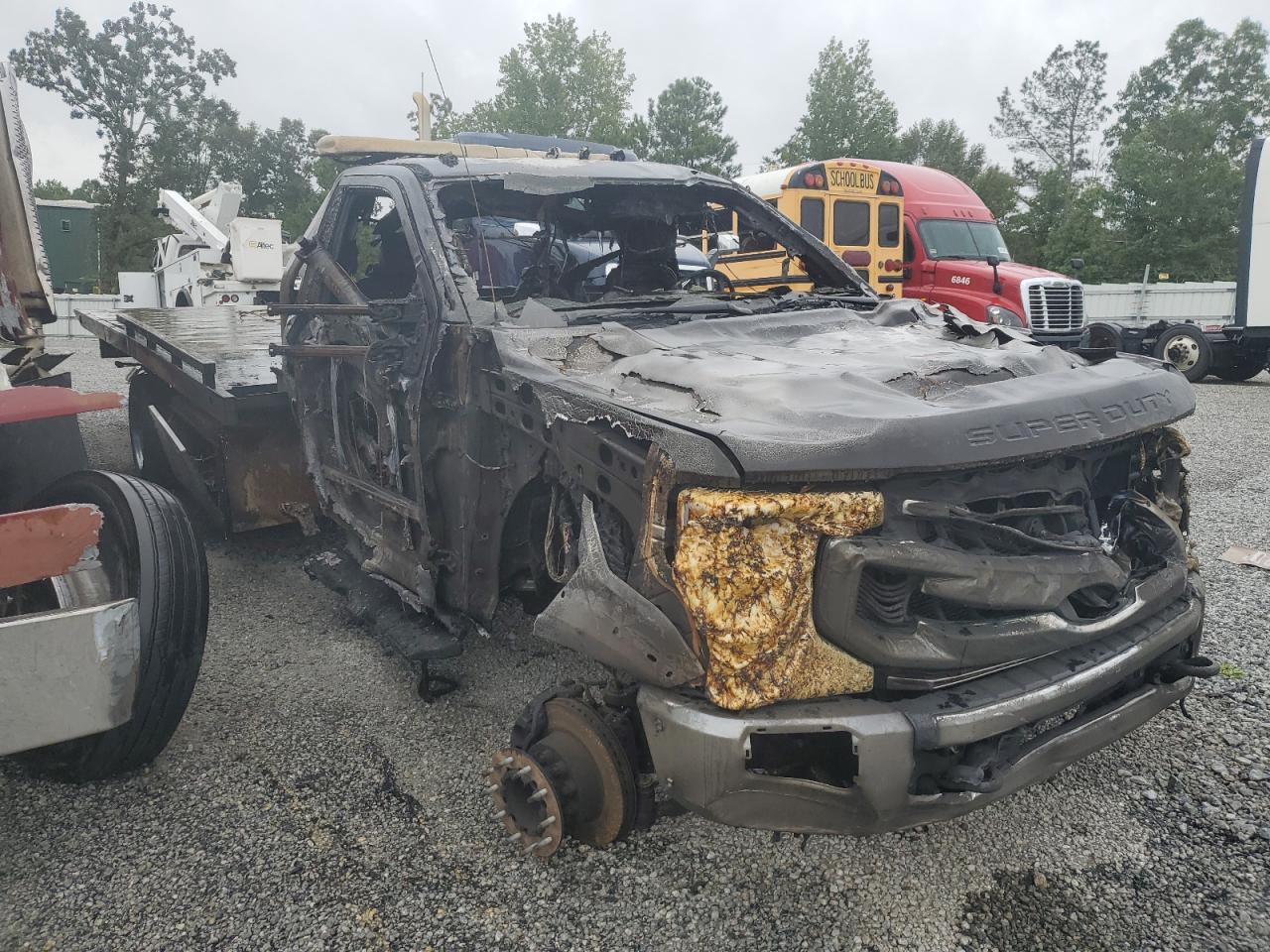 2020 Ford F550 VIN 1FDUF5GN7LEE10781 photo 4