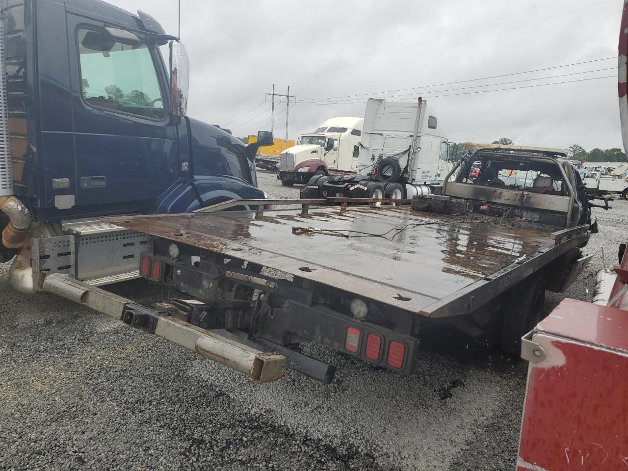 2020 Ford F550 VIN 1FDUF5GN7LEE10781 photo 3