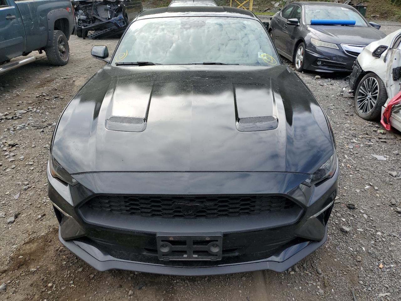 2019 FORD Mustang VIN 1FA6P8TH2K5180390 photo 5