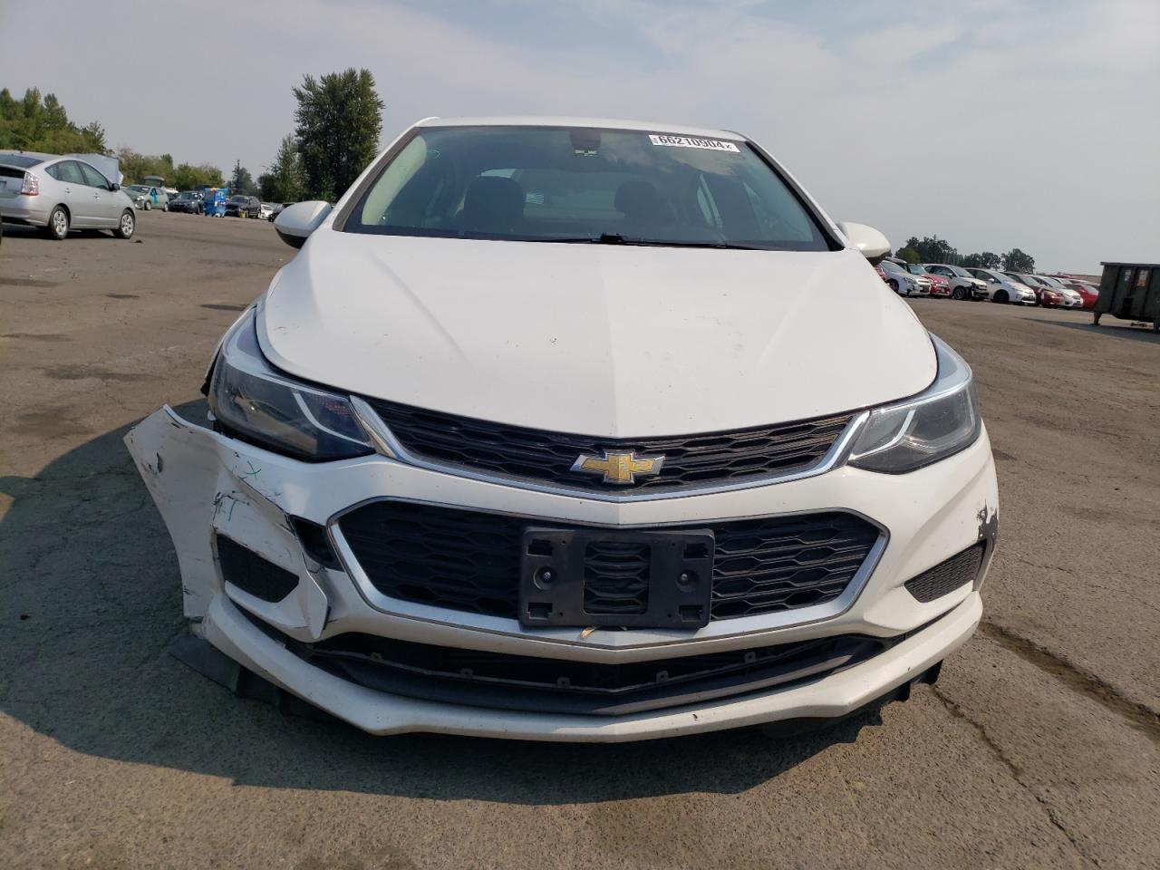 2018 Chevrolet Cruze VIN 1G1BE5SM1J7202273 photo 5