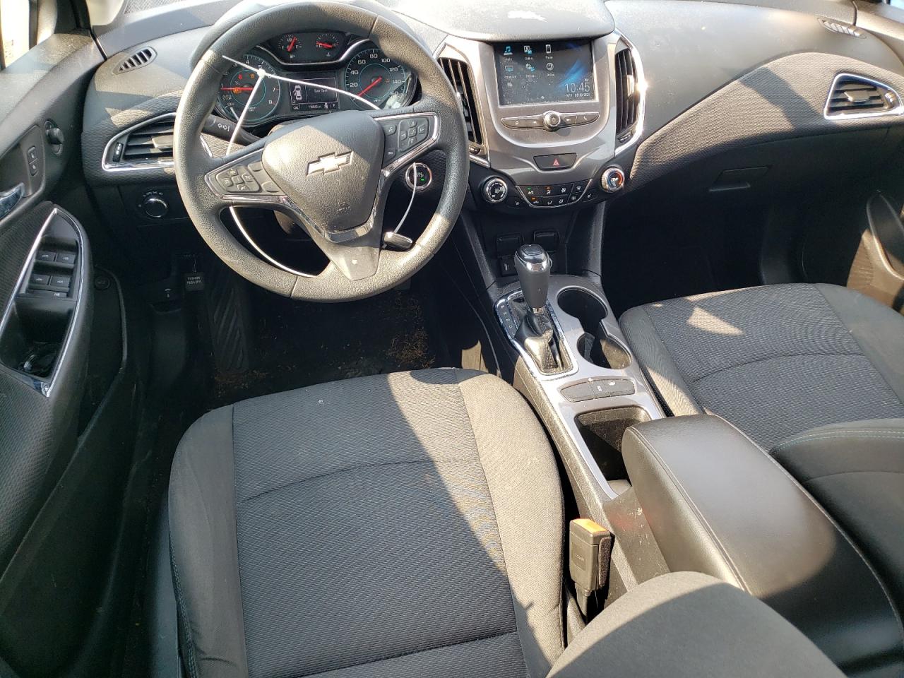 2018 Chevrolet Cruze VIN 1G1BE5SM1J7202273 photo 8