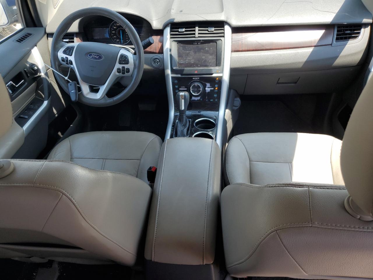 2012 Ford Edge VIN 2FMDK4KC2CBA37463 photo 8