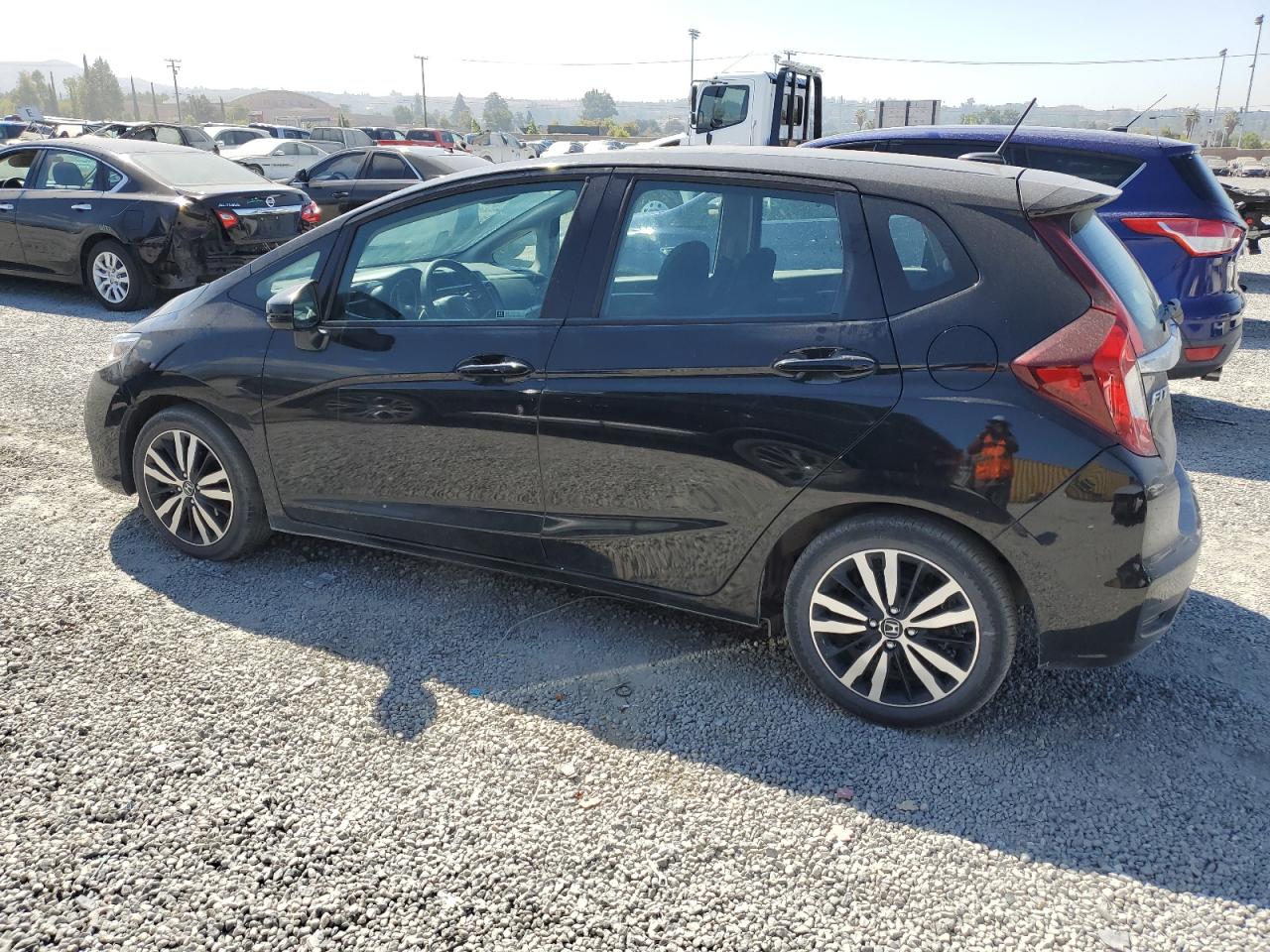 2020 Honda Fit VIN 3HGGK5H85LM727069 photo 2