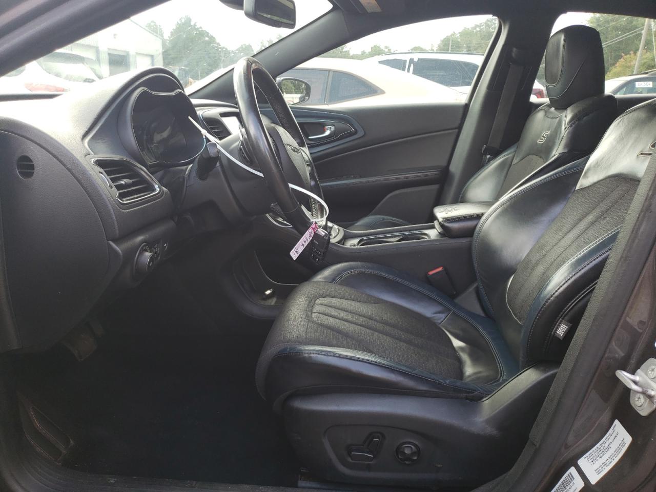 2015 200 VIN 1C3CCCBG3FN608580 photo 7