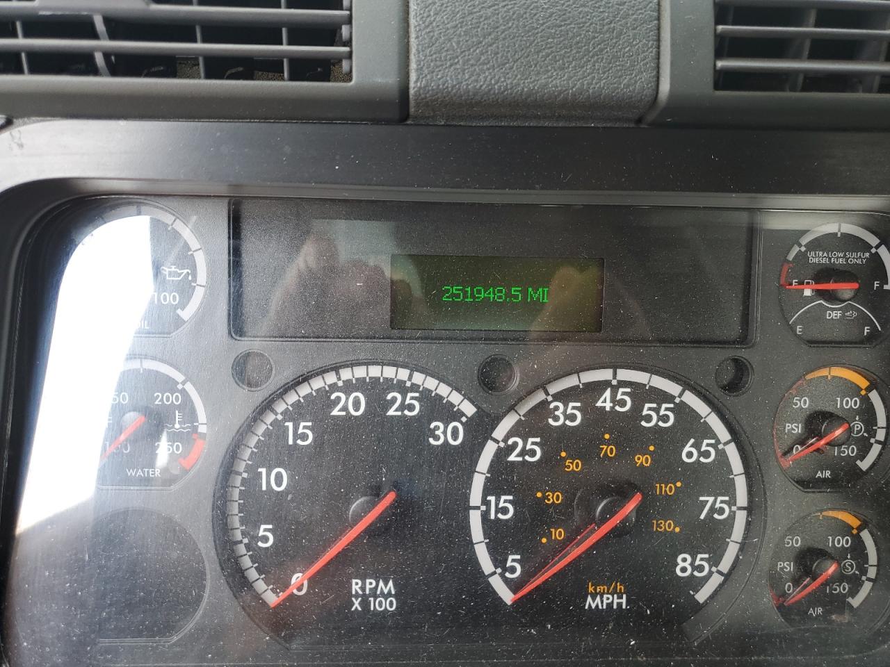 2011 FREIGHTLINER All other VIN 1FUJGEDV6BSAX7137 photo 8