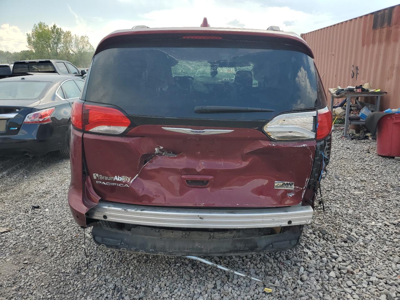 2020 Chrysler Pacifica VIN 2C4RC1BG9LR192365 photo 6
