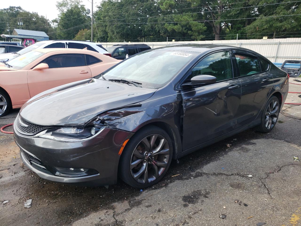 2015 200 VIN 1C3CCCBG3FN608580 photo 1